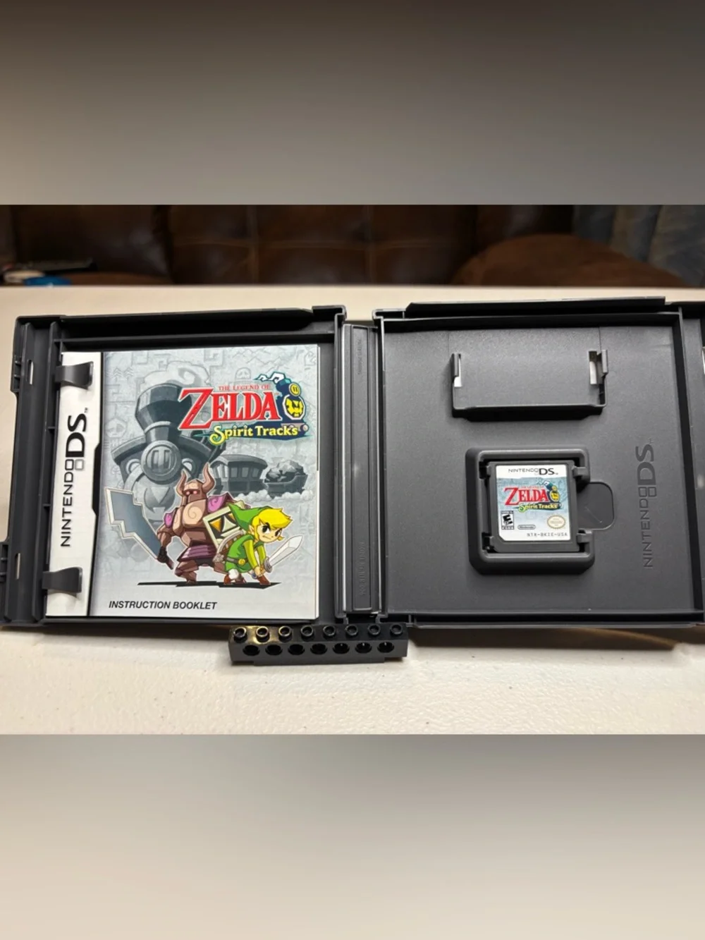 Nintendo DS - The Legend of Zelda: Spirit Tracks complete in box - TESTED